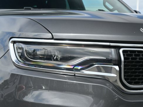 Used 2024 Jeep Wagoneer Series III AWD/4WD image 6