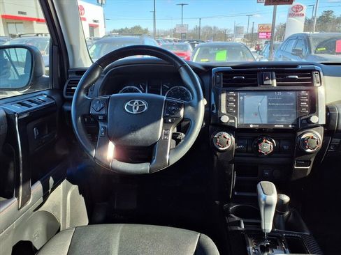 Used 2022 Toyota 4Runner TRD Off-Road Premium w/ Moonroof Package image 8