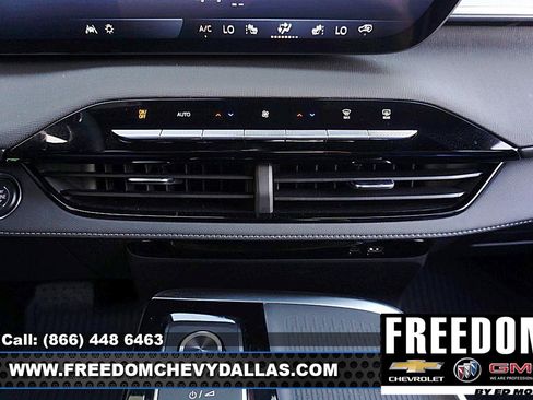 New 2026 Buick Enclave Sport Touring w/ Power Package FWD image 34