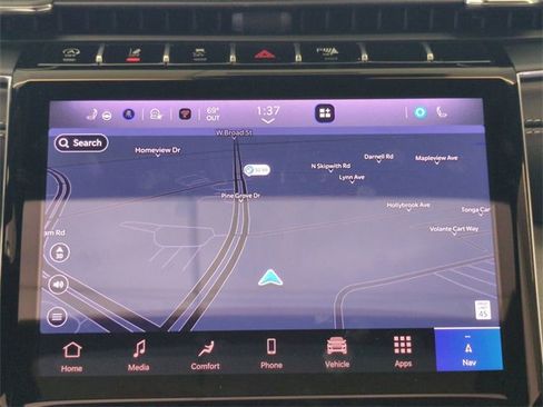 New 2025 Jeep Grand Cherokee Overland w/ Luxury Tech Group IV image 22