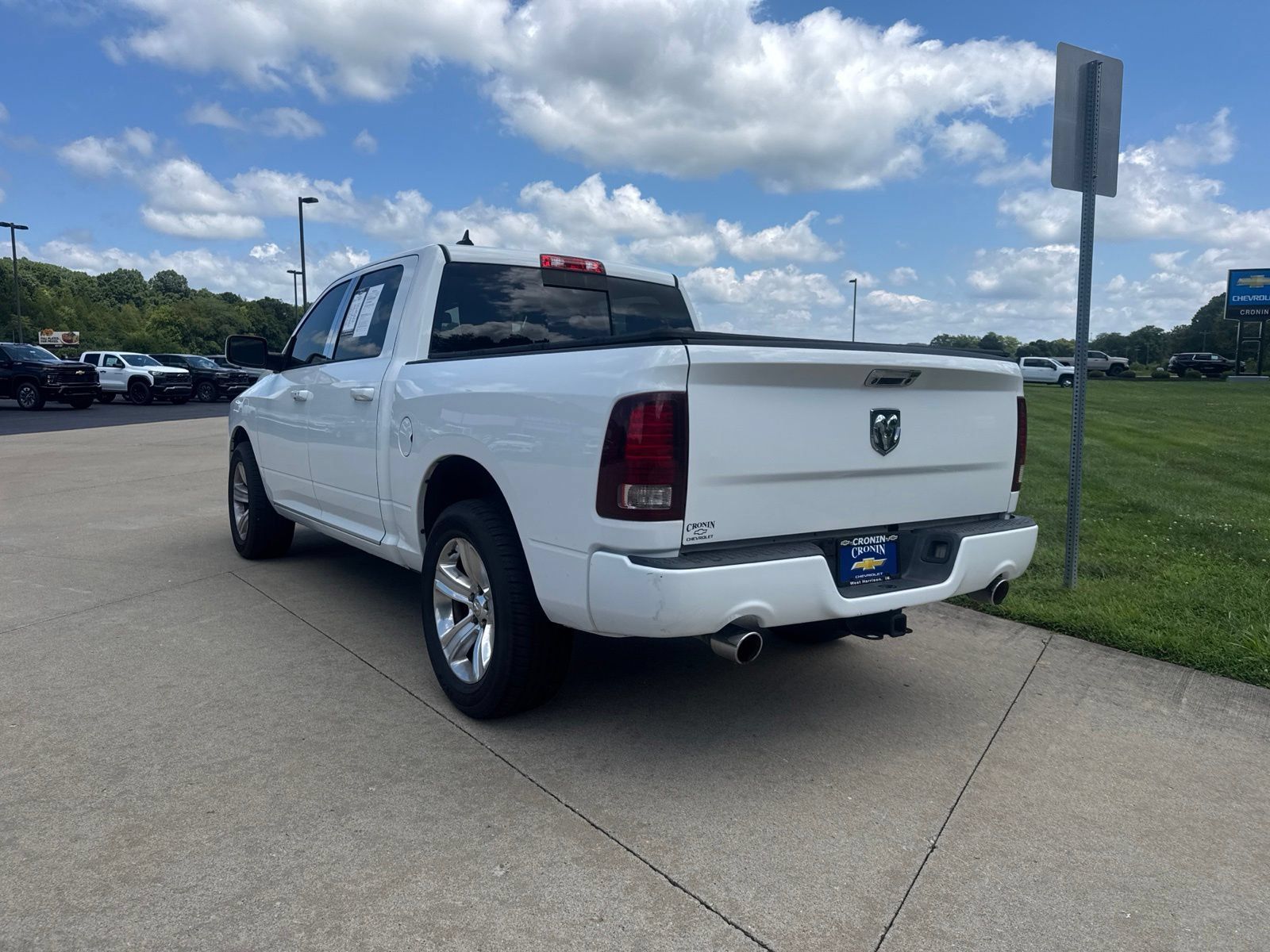 Used 2016 RAM 1500 Sport w/ Convenience Group RWD image 8