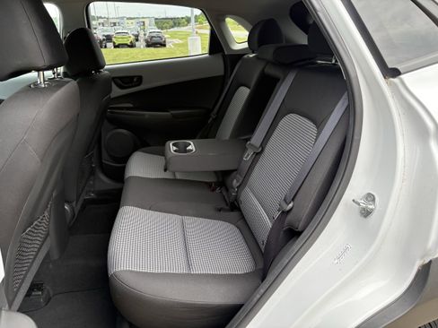Used 2021 Hyundai Kona SEL AWD/4WD image 31