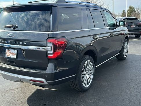 Used 2024 Ford Expedition Limited image 8