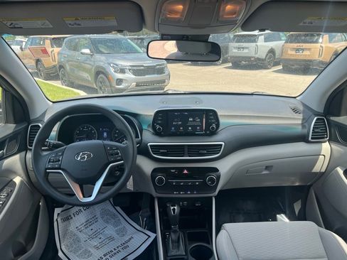 Used 2021 Hyundai Tucson SE AWD/4WD image 6