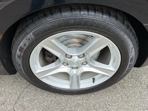 Used 2017 Chevrolet Camaro LS RWD image 9