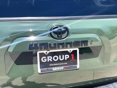 Used 2021 Toyota 4Runner Trail Special Edition AWD/4WD image 30
