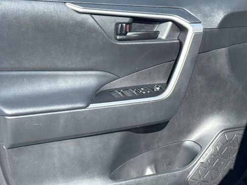 Used 2024 Toyota RAV4 LE image 18