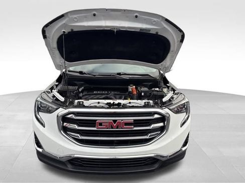 Used 2018 GMC Terrain SLT w/ Infotainment Package II image 33