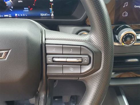 Used 2023 Chevrolet Colorado Trail Boss w/ Technology Package image 26