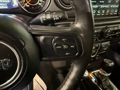 Used 2022 Jeep Wrangler Unlimited Sport image 72