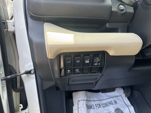 Used 2022 Subaru Ascent Limited w/ Technology Package image 15