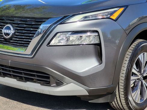 Certified 2023 Nissan Rogue SV image 5