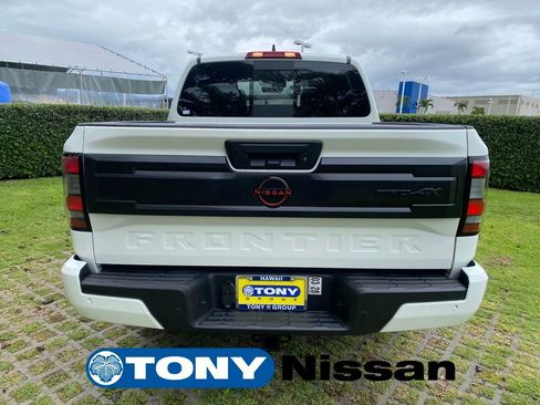 New 2026 Nissan Frontier PRO-4X w/ Pro Premium Package AWD/4WD image 6