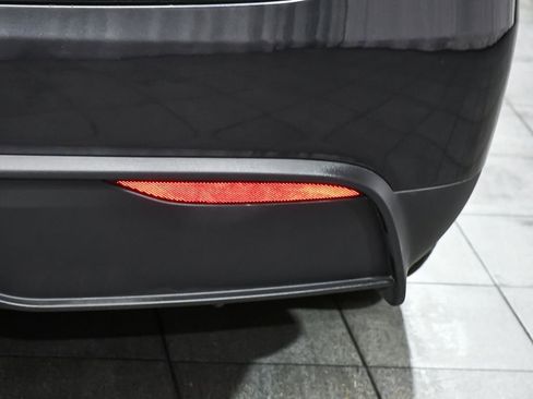 Used 2024 Tesla Model X AWD/4WD image 71