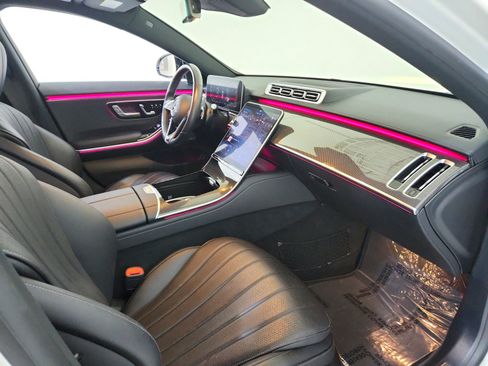 Certified 2022 Mercedes-Benz S 500 S 500 w/ AMG Line Package image 23