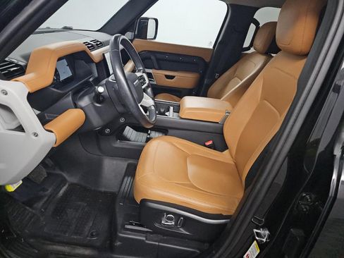 Used 2024 Land Rover Defender 130 S AWD/4WD image 4
