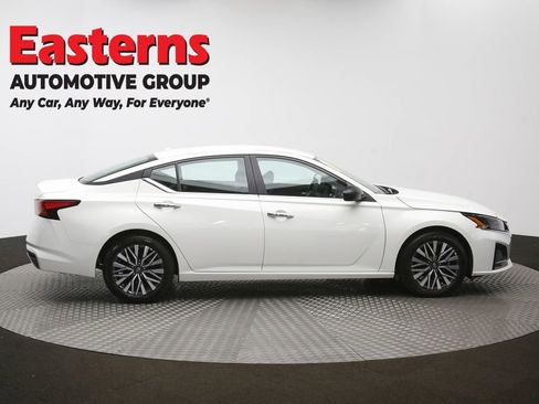 Used 2025 Nissan Altima 2.5 SV image 44
