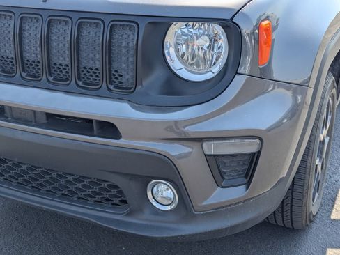 Used 2020 Jeep Renegade Altitude AWD/4WD image 12