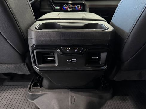 Certified 2025 GMC Sierra 2500 AT4 w/ AT4 Premium Plus Package AWD/4WD image 24