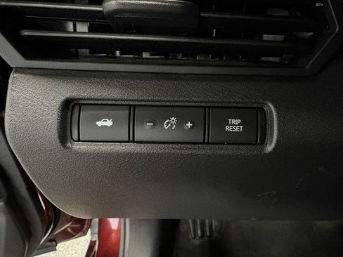 Used 2023 Nissan Altima 2.5 SV AWD/4WD image 22