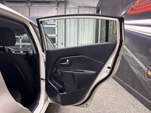 Used 2015 Kia Rio LX image 22