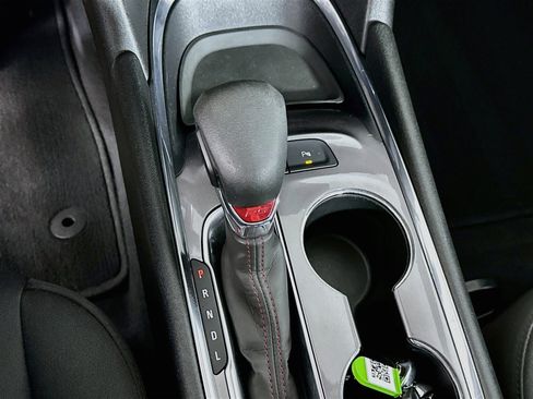 Used 2022 Chevrolet Malibu RS FWD image 25