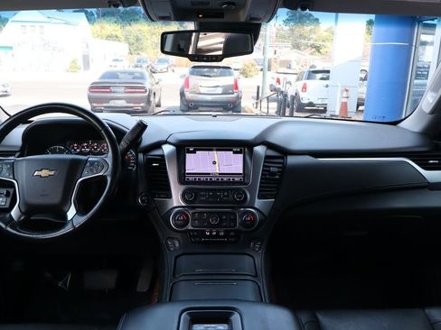 Used 2018 Chevrolet Tahoe Premier image 13