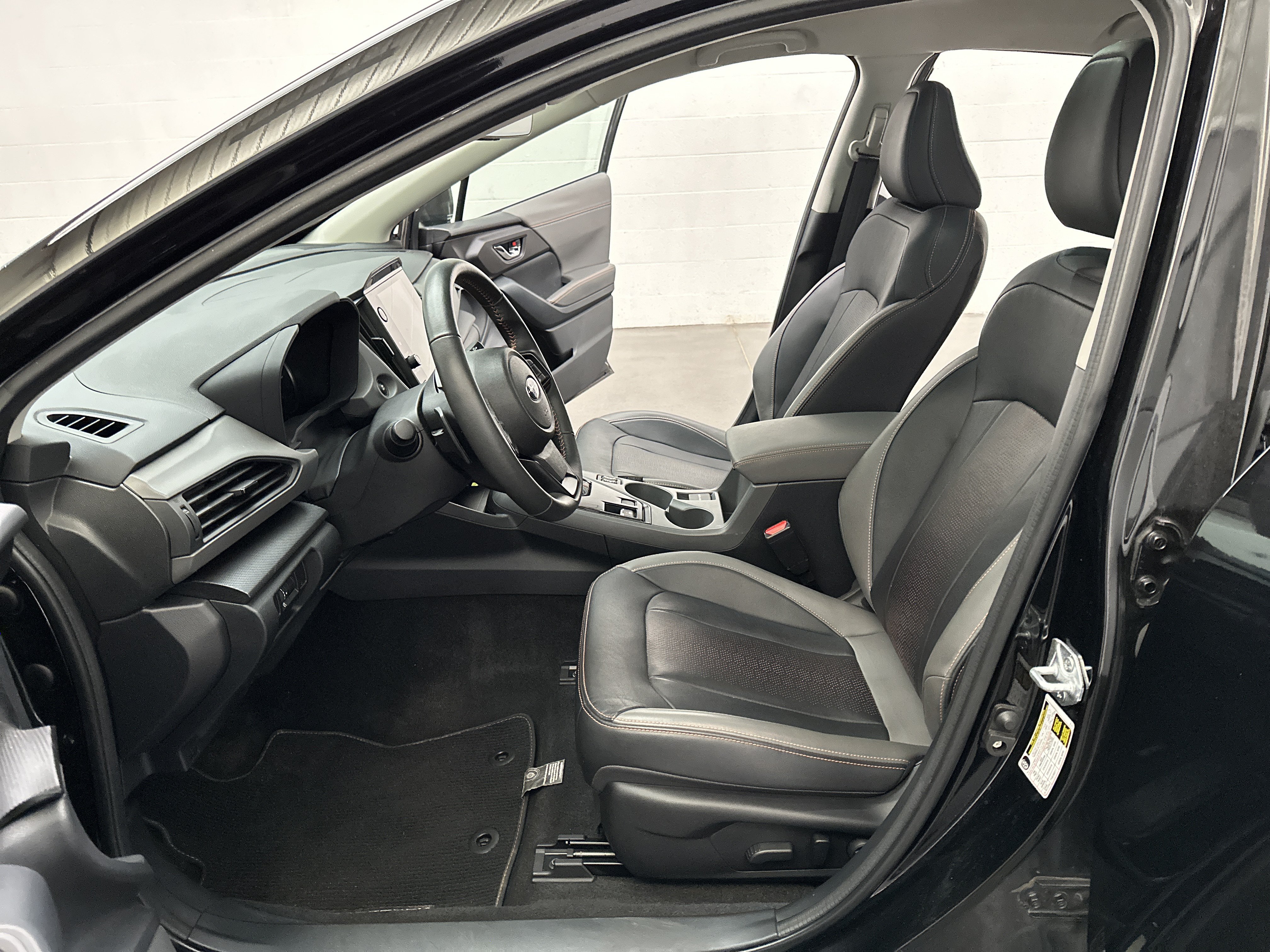 Used 2024 Subaru Crosstrek 2.5i Limited w/ Crosstrek Mirror Package AWD/4WD image 16
