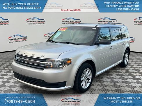 Used 2013 Ford Flex SE image 1