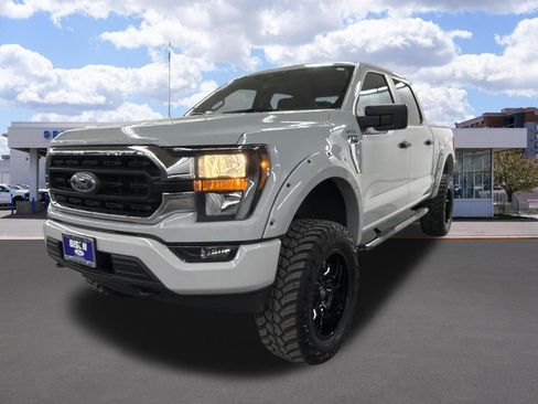 Used 2023 Ford F150 XLT w/ Trailer Tow Package AWD/4WD image 7