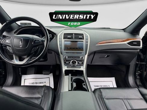 Used 2019 Lincoln MKZ Reserve FWD image 29