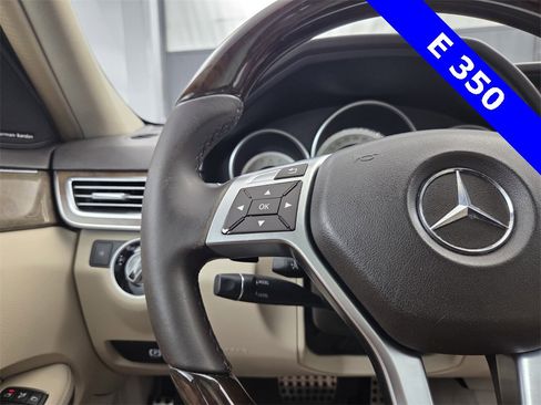 Used 2015 Mercedes-Benz E 350 Sedan image 41