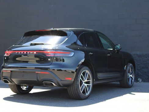 New 2025 Porsche Macan image 9