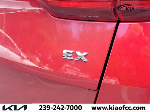 Used 2021 Kia Sportage EX FWD image 10