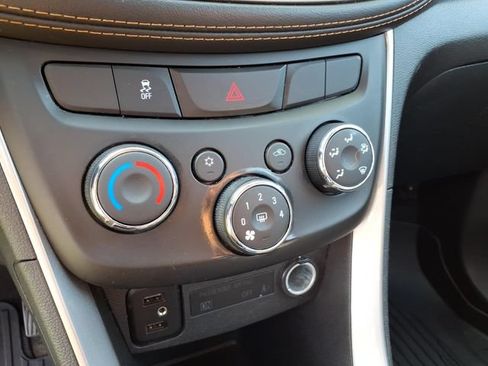 Used 2020 Chevrolet Trax LS FWD image 20