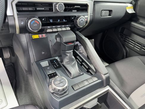 New 2026 Toyota Tacoma TRD Off-Road w/ TRD Off Road Upgrade Package AWD/4WD image 29