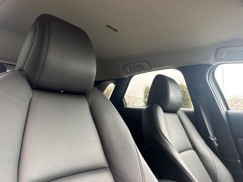 Certified 2025 MAZDA CX-30 AWD 2.5 S w/ Select Sport Pkg image 19