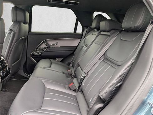 New 2026 Land Rover Range Rover Sport SE AWD/4WD image 16