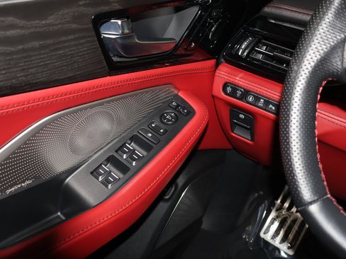 Certified 2022 Acura MDX Type S image 33