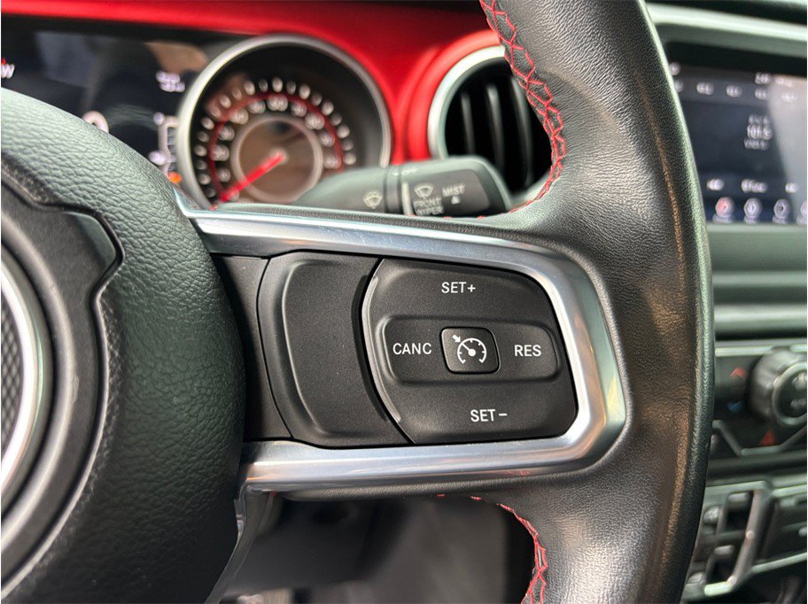 Used 2020 Jeep Gladiator Rubicon w/ LED Lighting Group AWD/4WD image 18