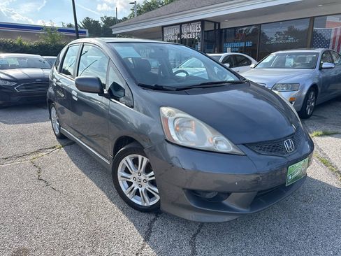 Used 2011 Honda Fit Sport image 1