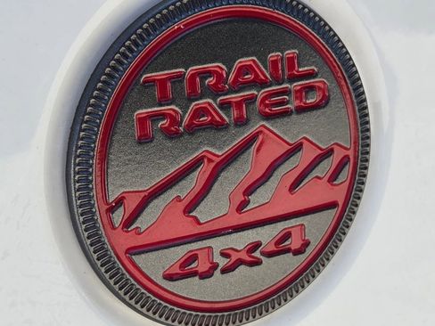 Used 2021 Jeep Wrangler Unlimited Rubicon w/ Xtreme Recon 35" Tire Package AWD/4WD image 8