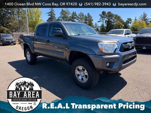 Used 2015 Toyota Tacoma 4x4 Double Cab w/ TRD Off-Road Package image 3