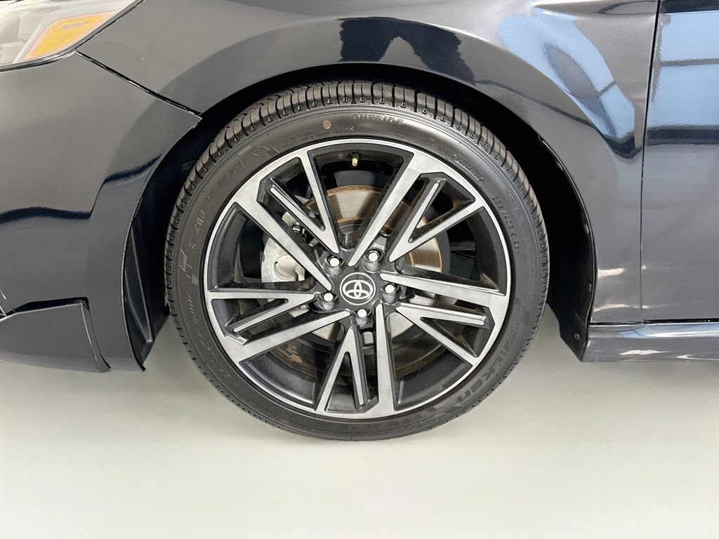 Used 2025 Toyota Camry XSE FWD image 30