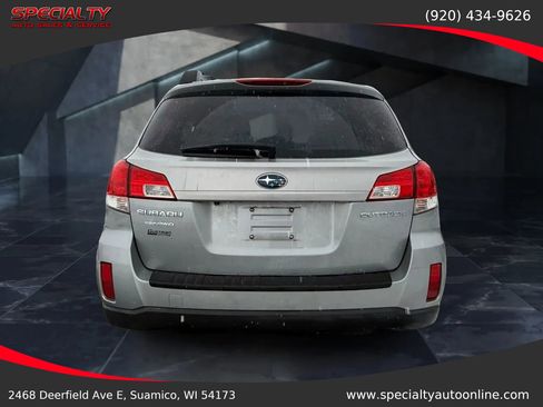 Used 2011 Subaru Outback 2.5i Premium image 5