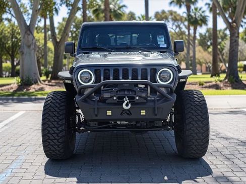 Used 2021 Jeep Gladiator Rubicon w/ Cold Weather Group image 3