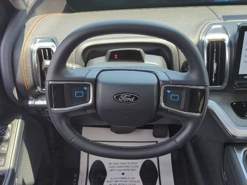 Used 2026 Ford Expedition Tremor AWD/4WD image 8