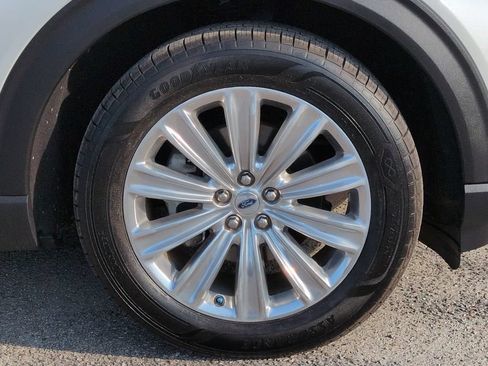 Used 2023 Ford Explorer Limited RWD image 11