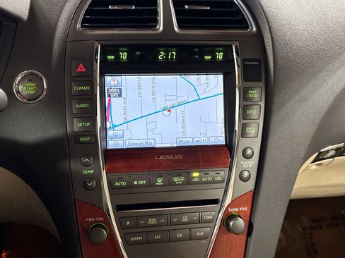 Used 2011 Lexus ES 350 FWD image 21