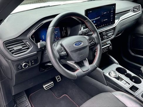 Used 2023 Ford Escape ST-Line w/ Tech Pack #1 AWD/4WD image 14